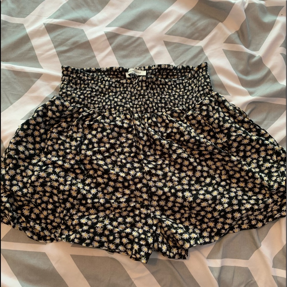 American Eagle Flower shorts